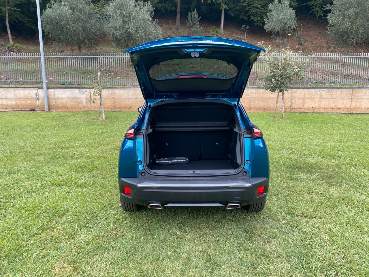 Peugeot 2008 PureTech 130 S&S EAT8 Allure