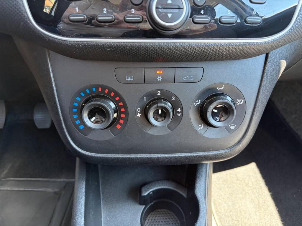 Fiat Punto 1.2 8V 5 porte Street