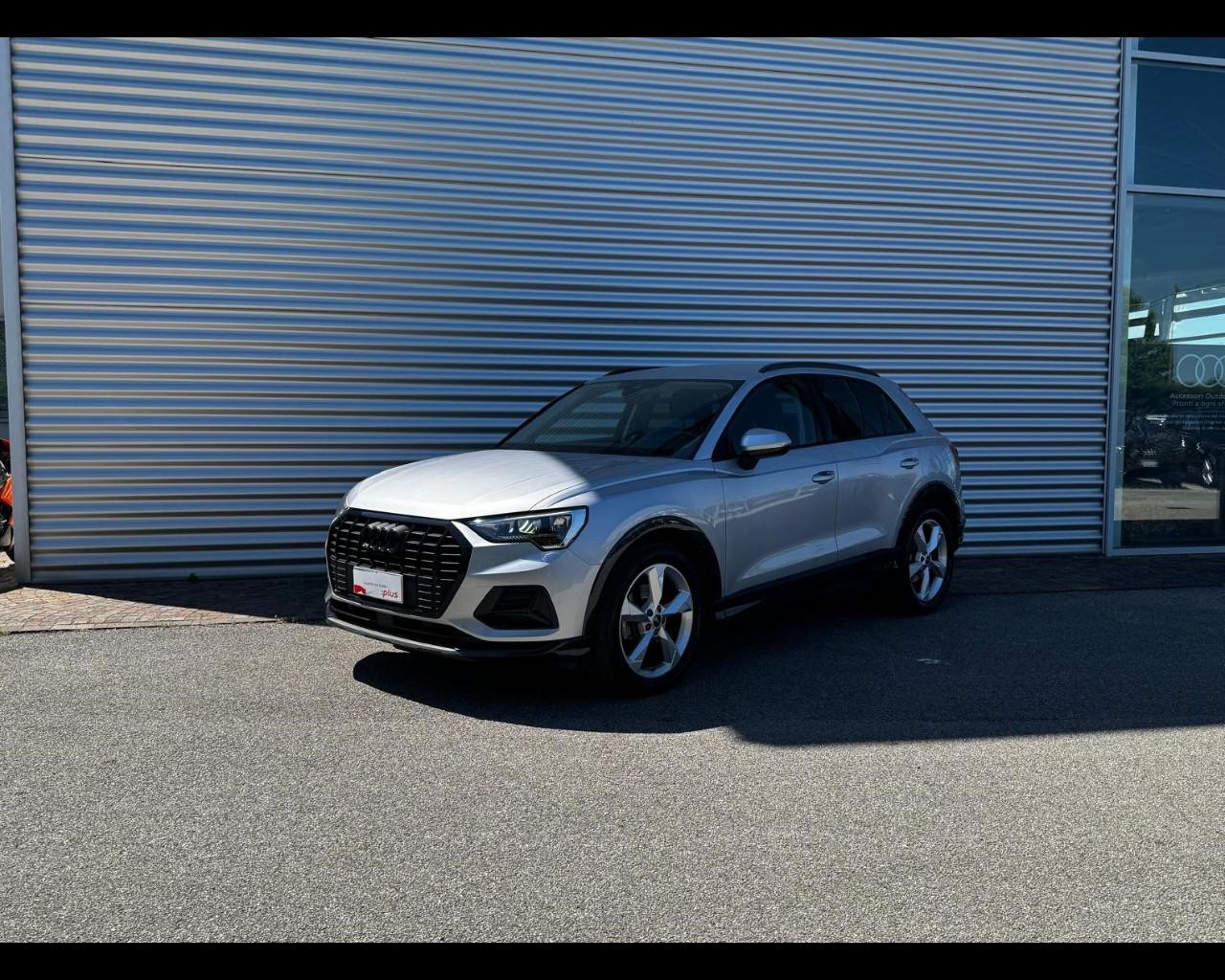 AUDI Q3 35 TFSI MHEV S-TRONIC BUSINESS ADVANCED