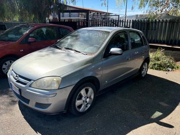 Opel Corsa 1.0i 12V cat 5 porte TomTom