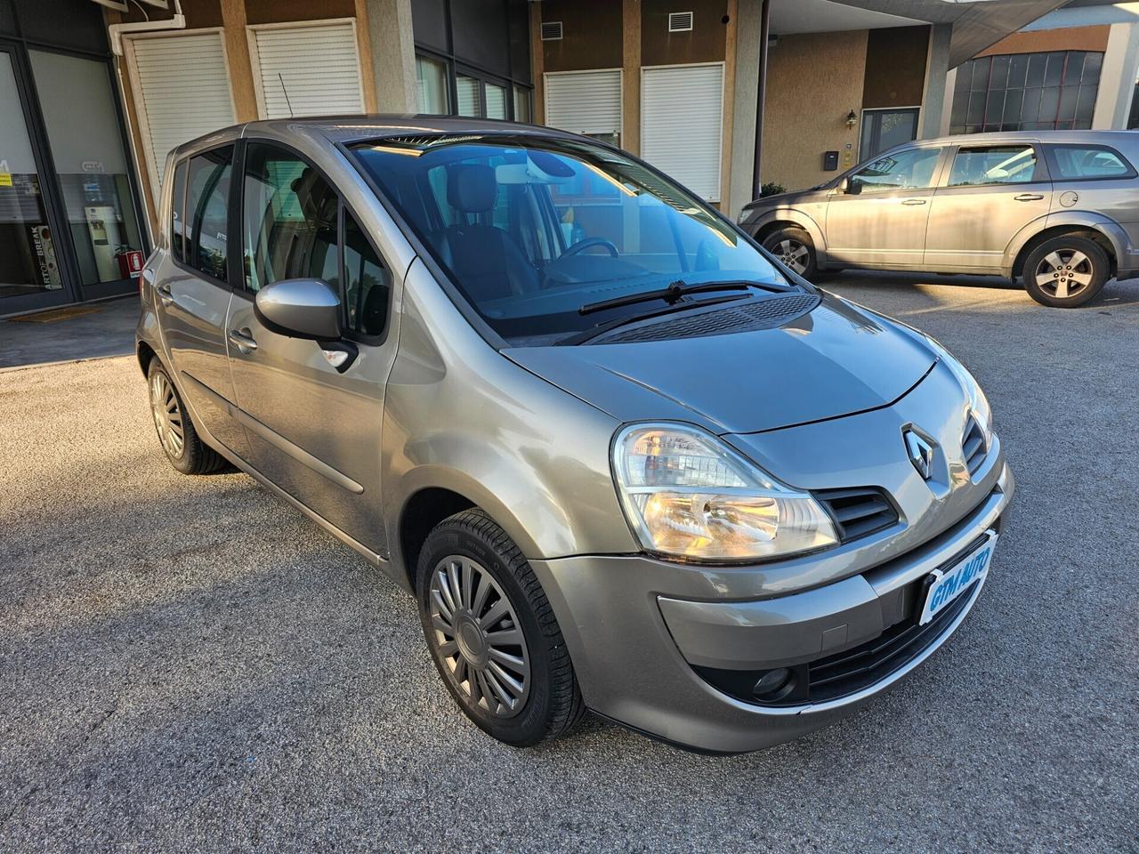 Renault Modus 1.5 dCi 90CV - OK Neopatentati