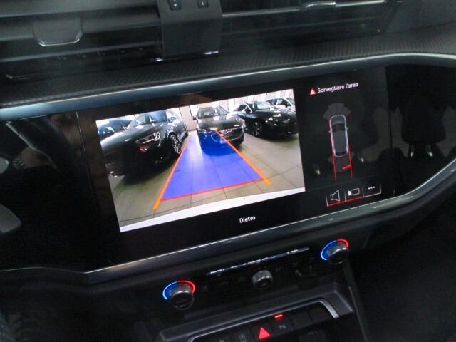 Audi Q3 SPB 35 TDI S tronic Identity Black