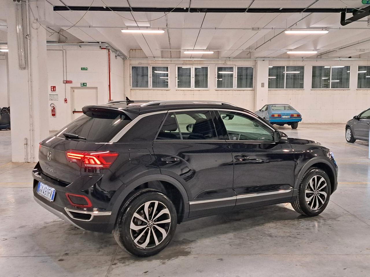 Volkswagen T-Roc 1000 TSI 116CV Style Km.0 Nero