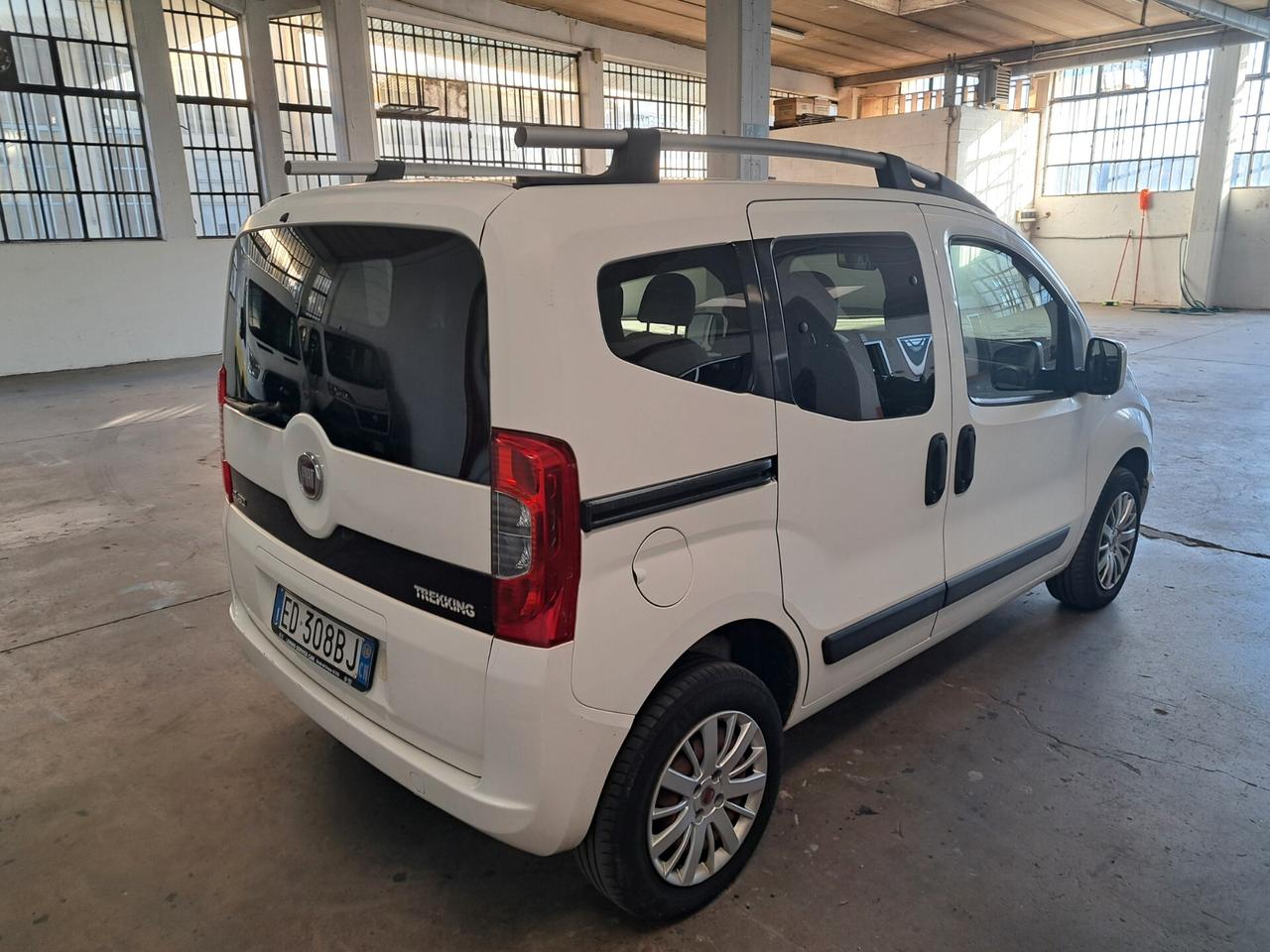 Fiat Qubo 1.3 MJT 75 CV Trekking