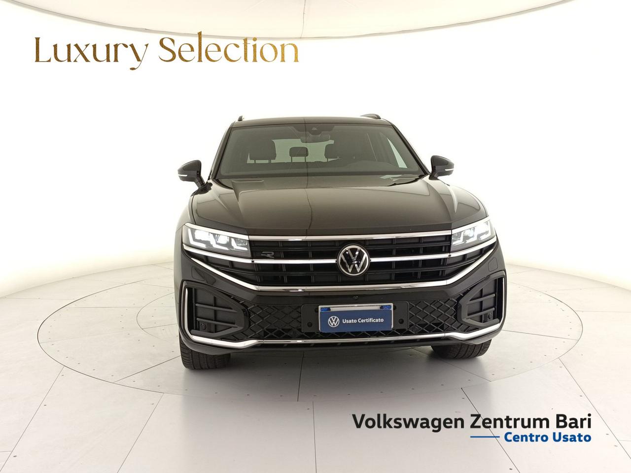 Volkswagen Touareg 3.0 v6 tdi elegance r-line exterior pack 231cv tiptronic