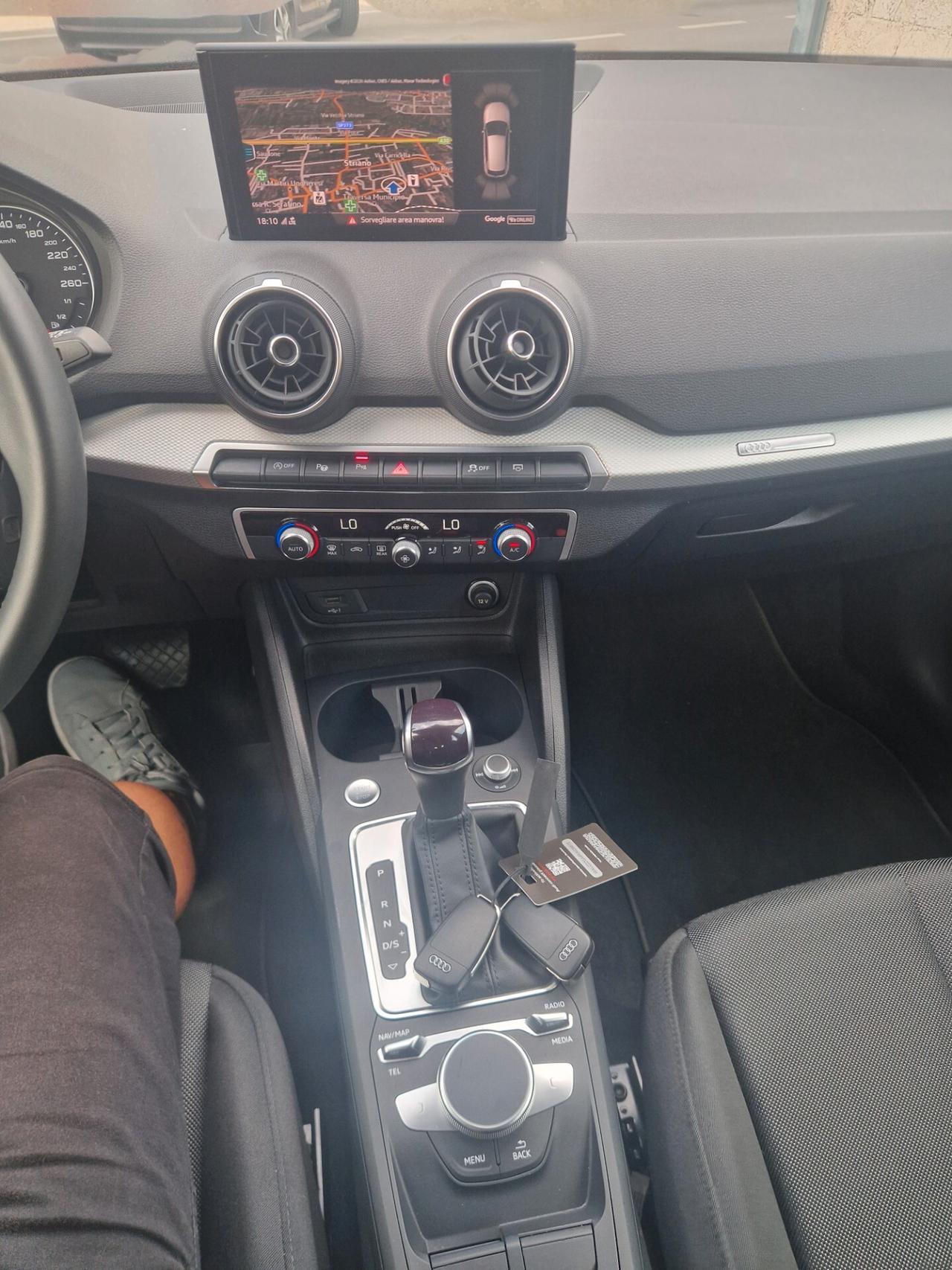 Audi Q2 30 TDI S tronic Business Advanced