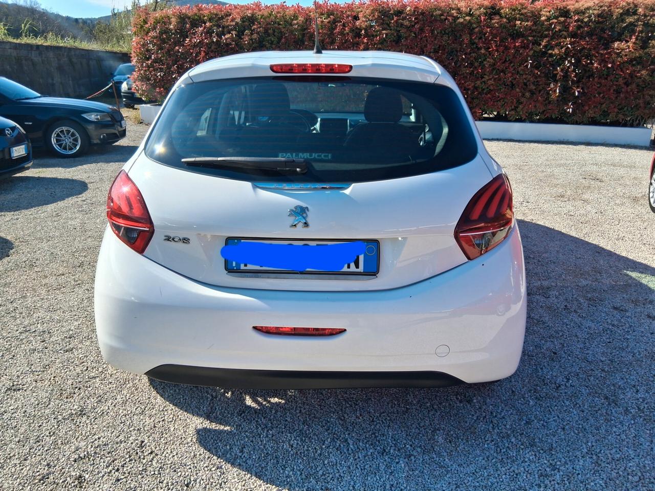 Peugeot 208 PureTech 82 5 porte Allure