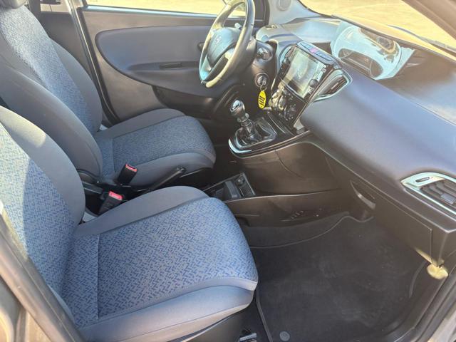 LANCIA Ypsilon 1.0 FireFly 5 porte S&S Hybrid Gold