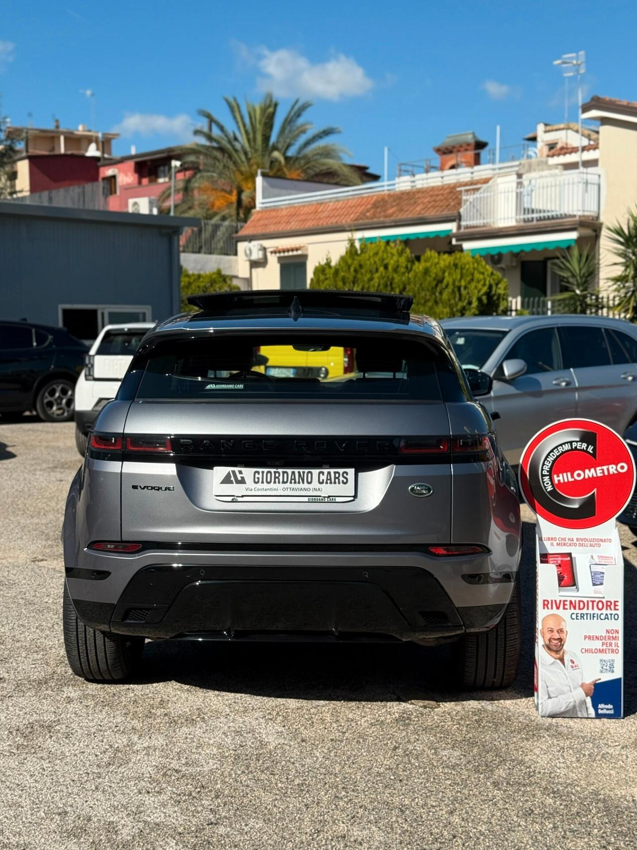 Land Rover Range Evoque 2.0D I4 163 CV AWD Auto R-Dynamic SE