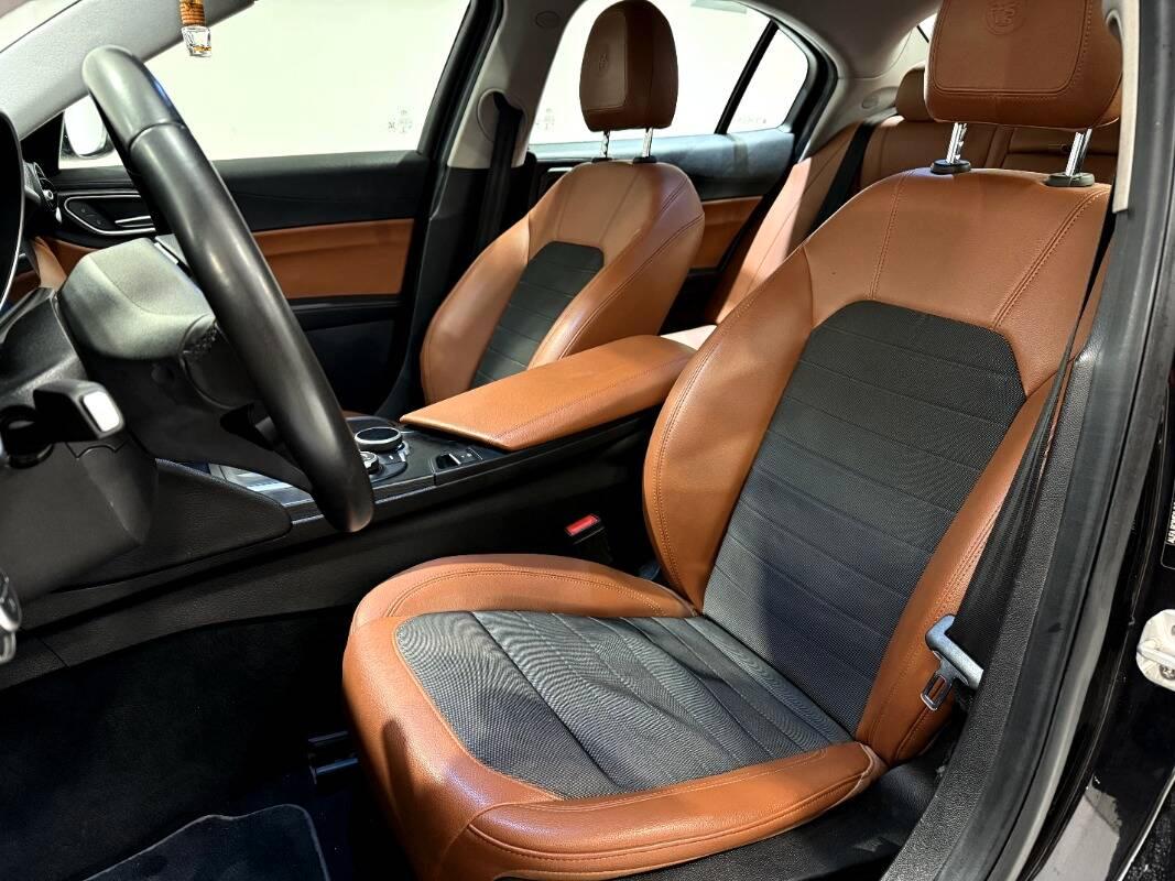 Alfa Romeo Giulia 2.2 t Super 180cv auto