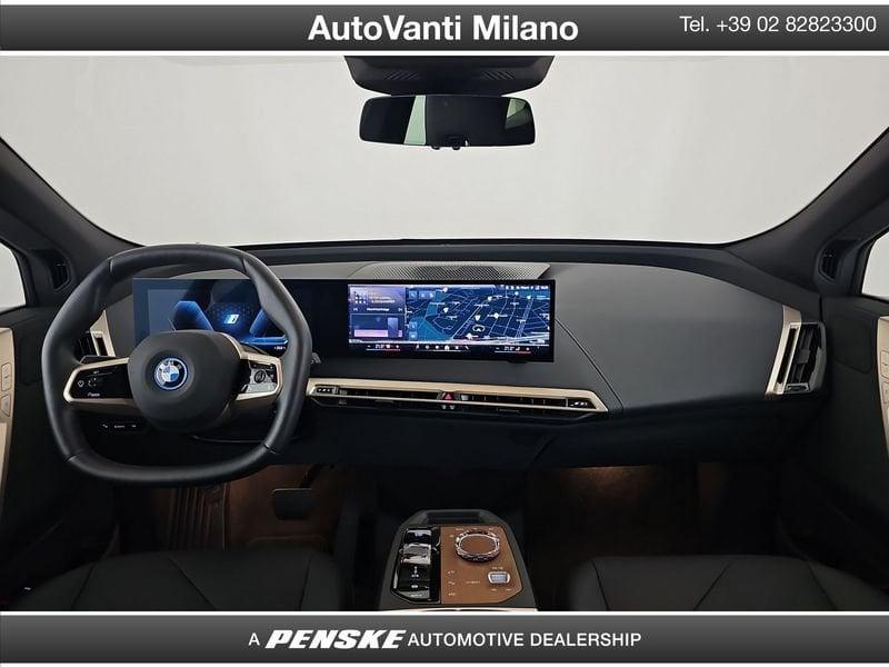 BMW iX iX xDrive50 Pacchetto Sportivo