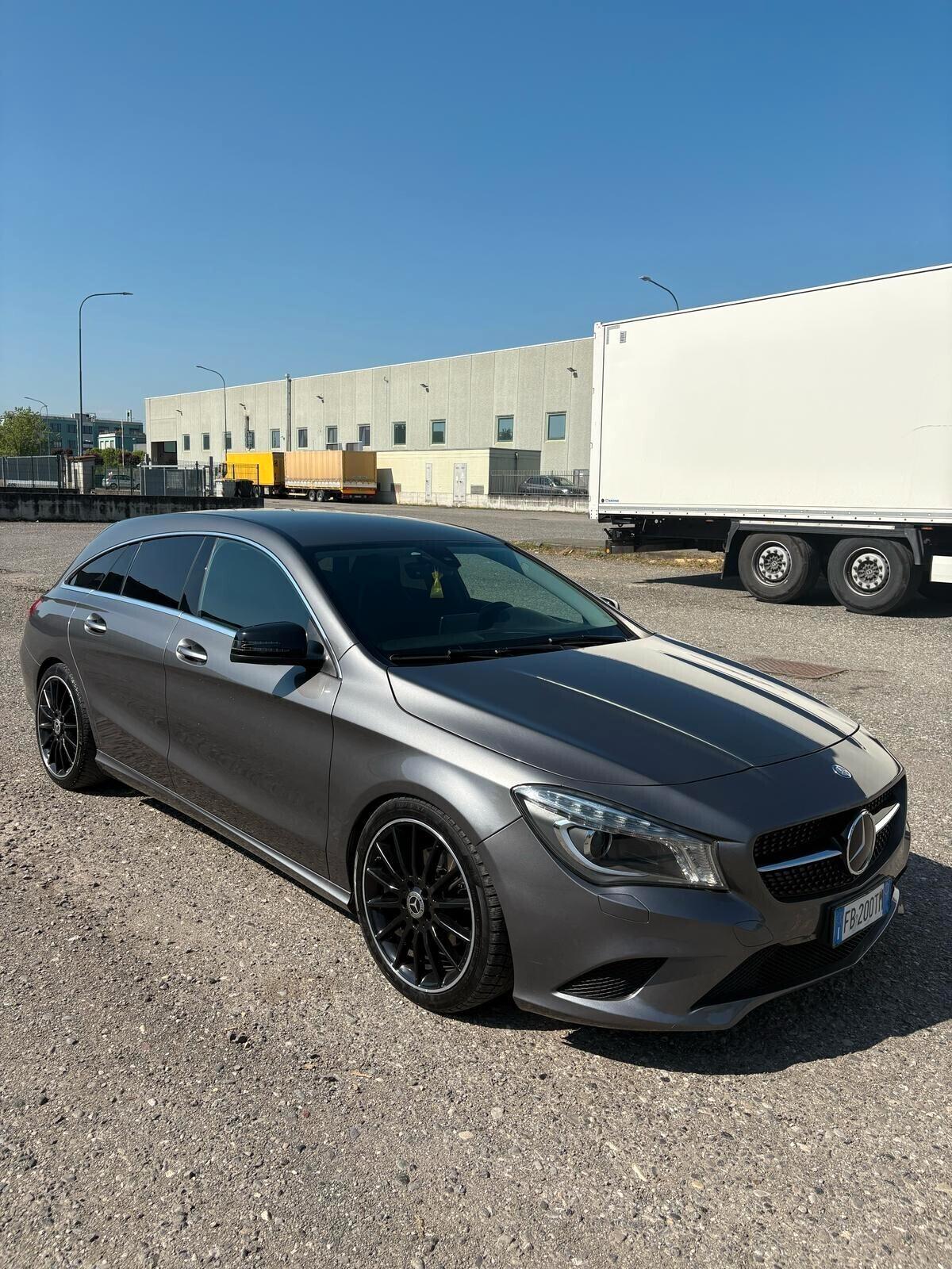 Mercedes-benz CLA 200 CLA 200 d S.W. Automatic Premium