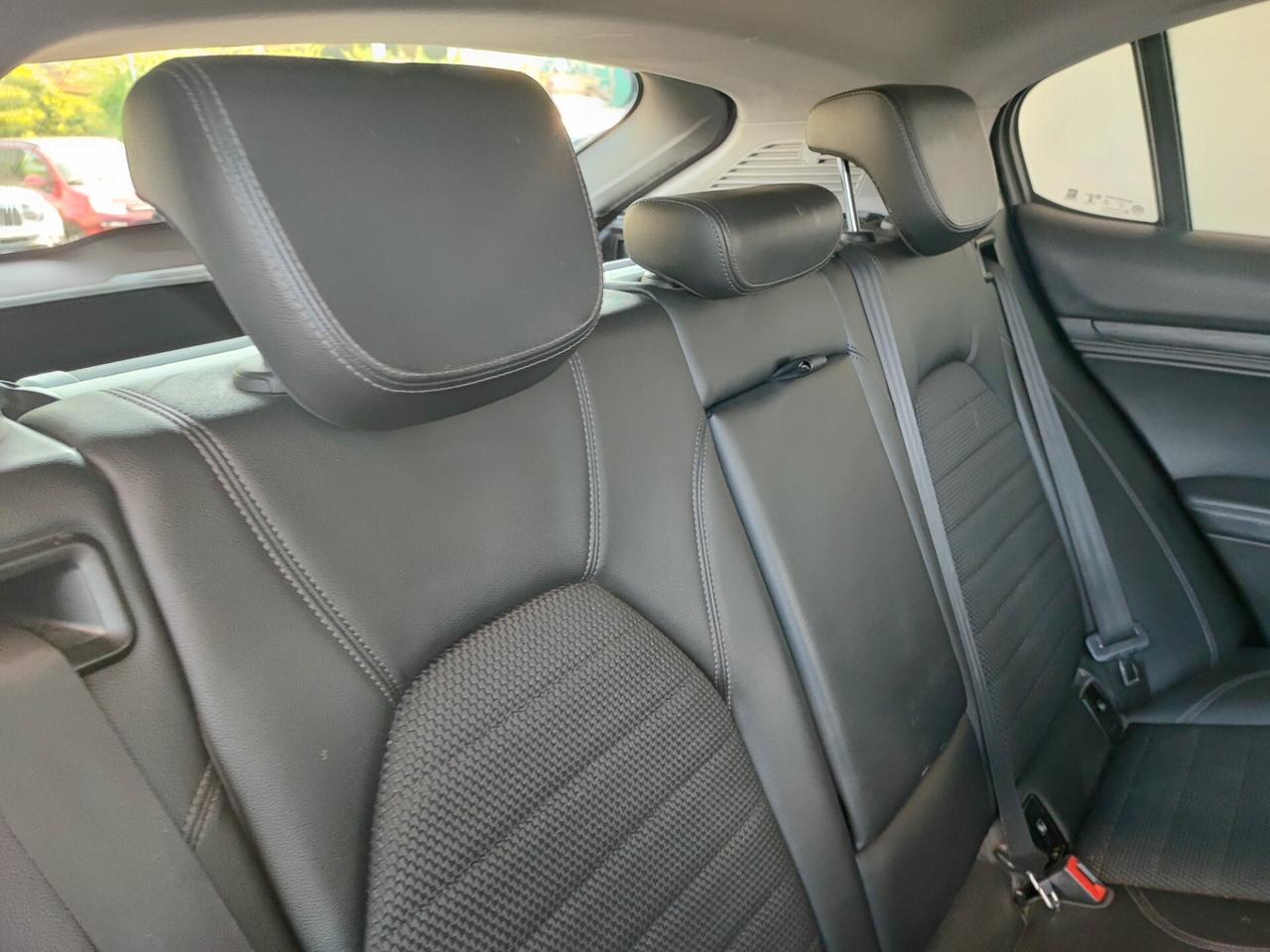 Alfa Romeo Stelvio 2.2 180 CV AT8 Q4 X OPERATORI DEL SETTORE