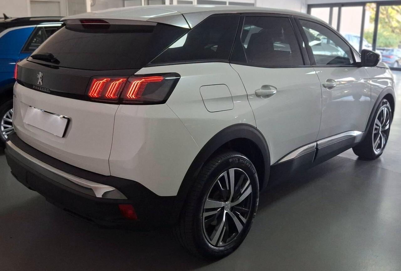 Peugeot 3008 BlueHDi 130 allure pack Automatica