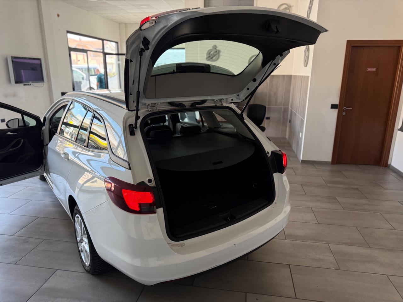 Opel Astra 1.6 CDTi 110CV Start&Stop Sports Tourer Innovation