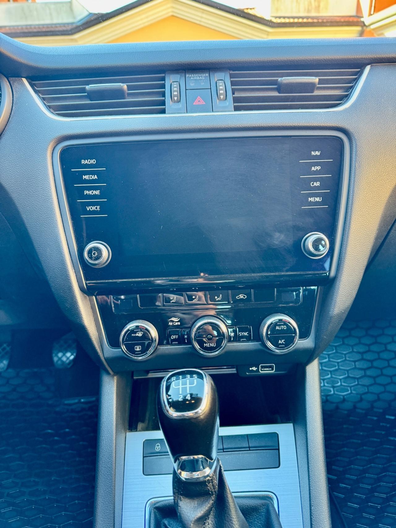 Skoda Octavia 1.6 TDI SCR 115 CV Wagon Executive