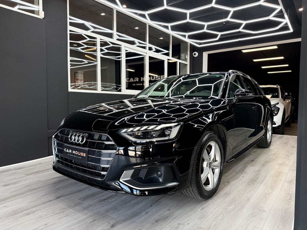 Audi A4 2.0 40 TDI 190 CV SPORT STRONIC
