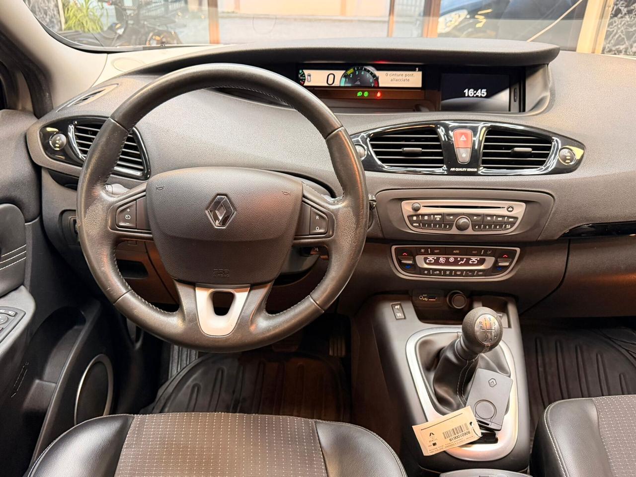 Renault Scenic Scénic X-Mod 1.4 TCe Dynamique