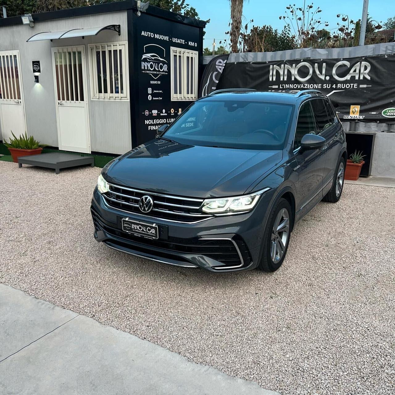 Volkswagen Tiguan 2.0 150CV DSG RLINE CAMERA APPLE CAR PLAY MATRIX
