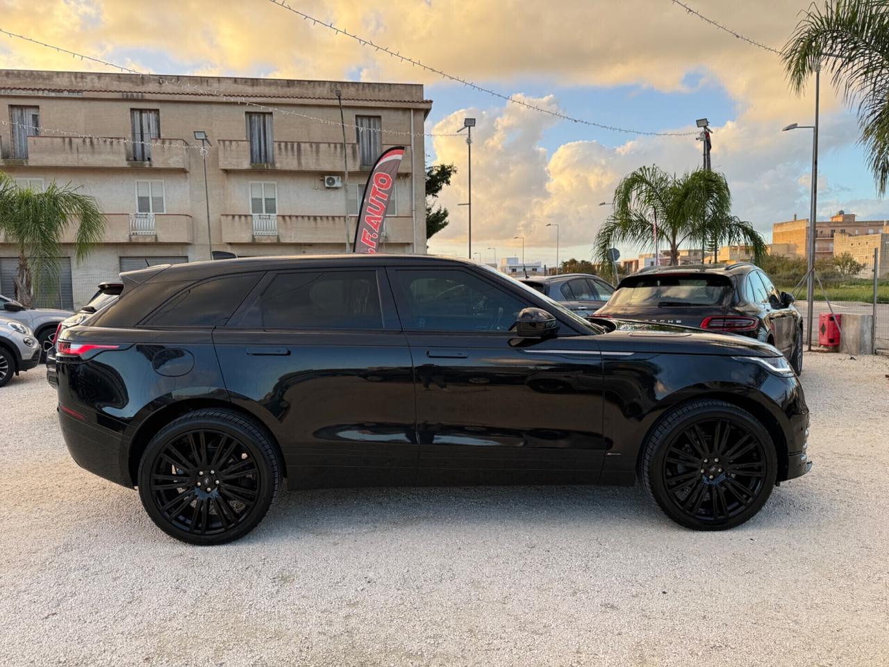 Land Rover Range Velar 2.0D I4 240 CV R-Dynamic