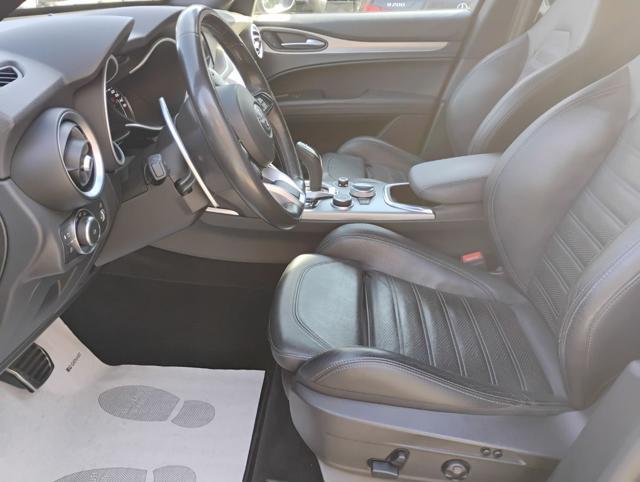 ALFA ROMEO Stelvio 2.2 TDi 210 CV AT8 Q4 Veloce TETTO - GANCIO