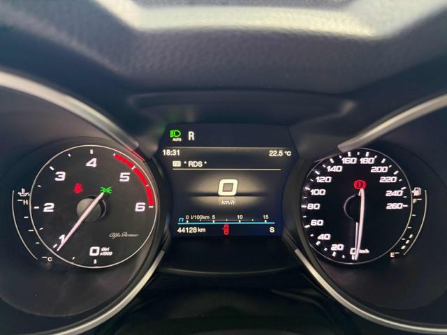 ALFA ROMEO Stelvio 2.2 Turbodiesel 190 CV AT8 Q4 Sprint
