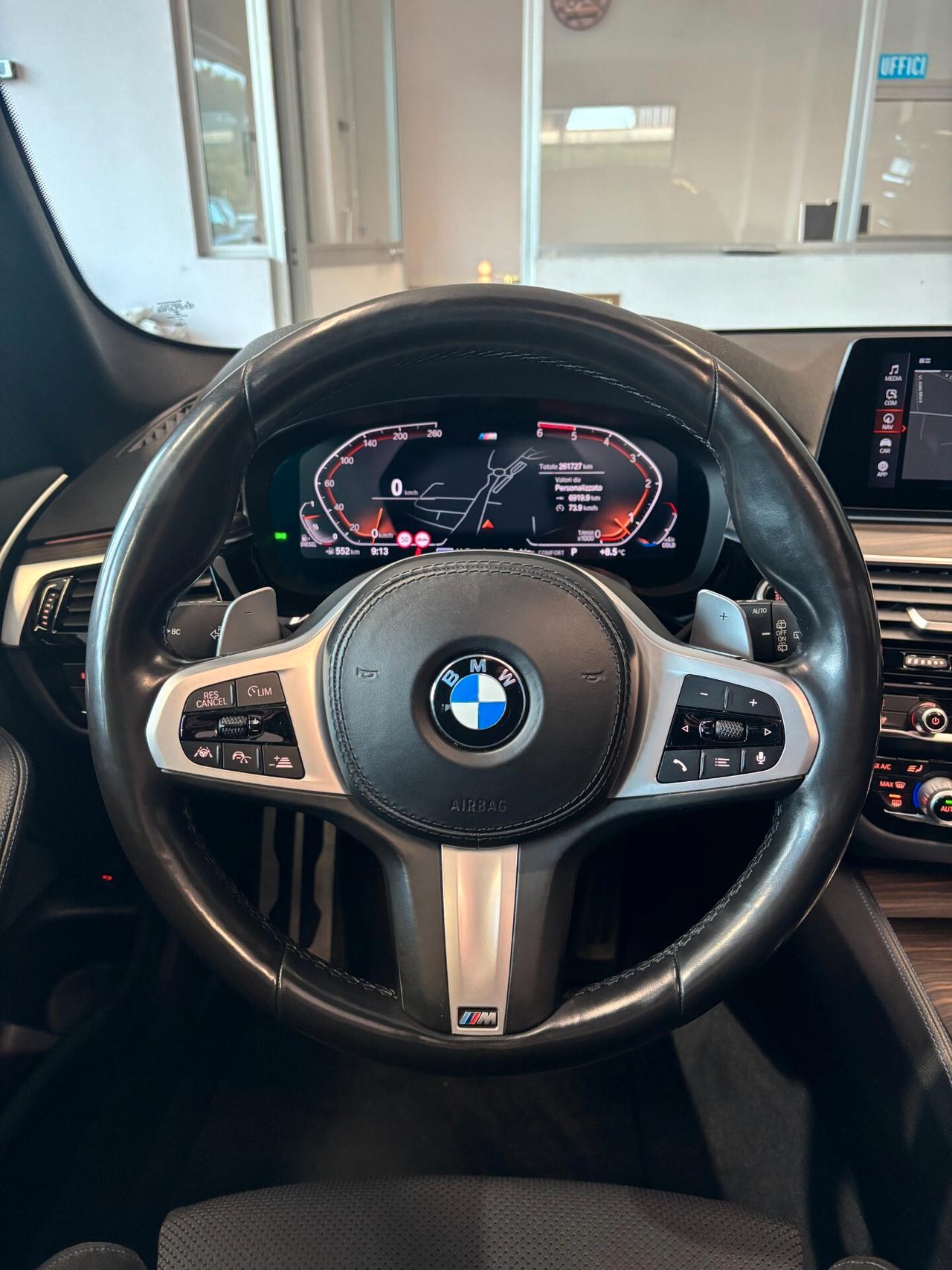 Bmw 530 530d xDrive Touring Msport SERVICE BMW*