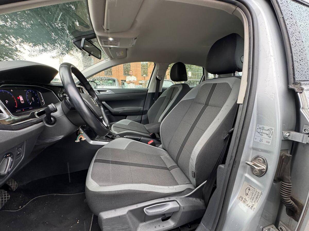 Volkswagen Polo 1.0 tsi Highline 115cv dsg