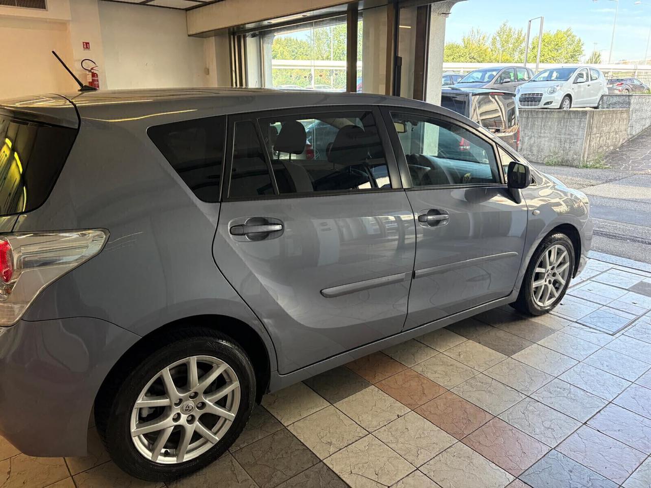 Toyota Verso 2.0 D Sol 7 posti