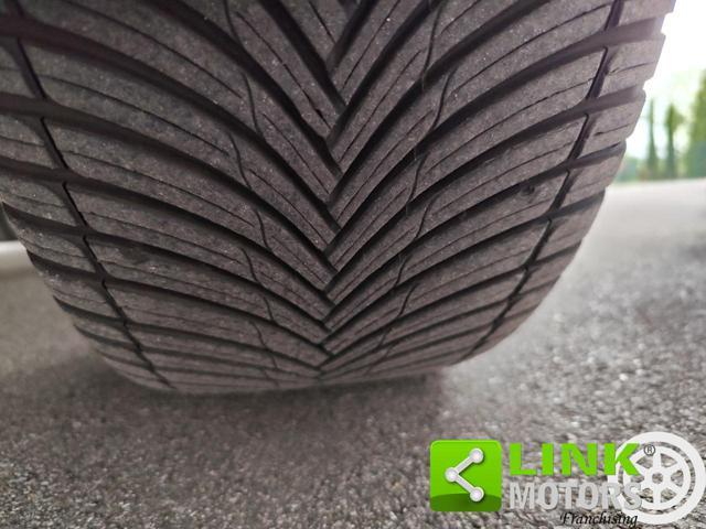 VOLKSWAGEN Tiguan 2.0 BiTDI SCR DSG 4MOTION R-Line Adv. GAR.INCL.
