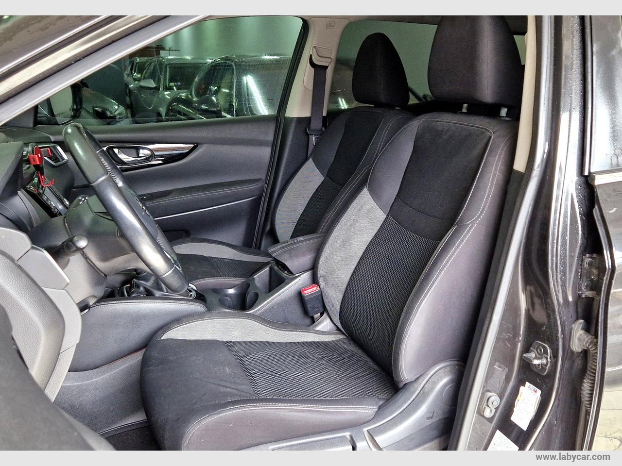 NISSAN Qashqai 1.6 dCi X-Tronic 2WD