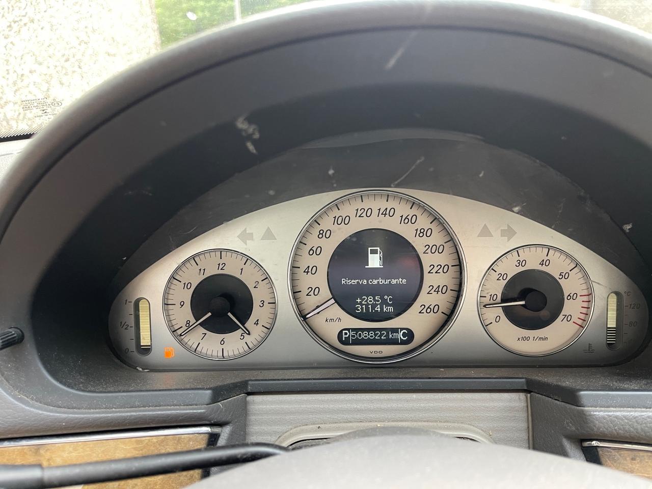MERCEDES E 320 S.W. BENZINA-GPL EURO4 4MATIC AVANGARGE