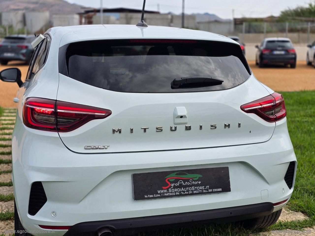 MITSUBISHI Colt 1.0L turbo 90 CV Invite