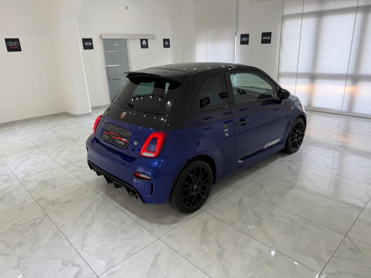 ABARTH 595 1.4 TURBO T-JET 165 CV MONSTER ENERGY YAMAHA