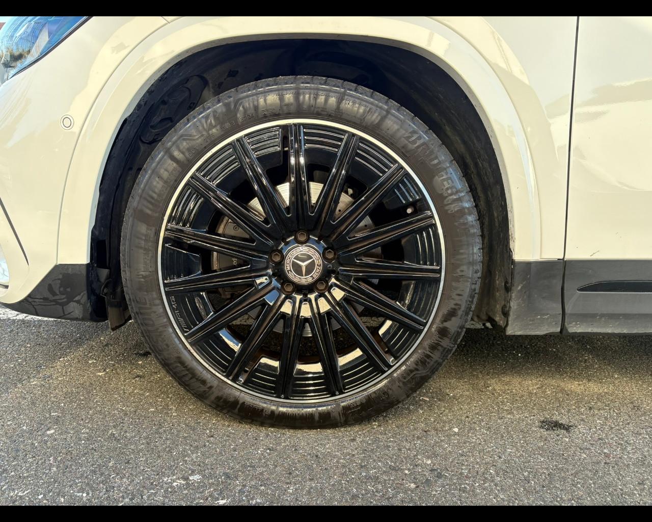 Mercedes-Benz GLA (H247) - GLA 200 d Automatic AMG Line Advanced Plus