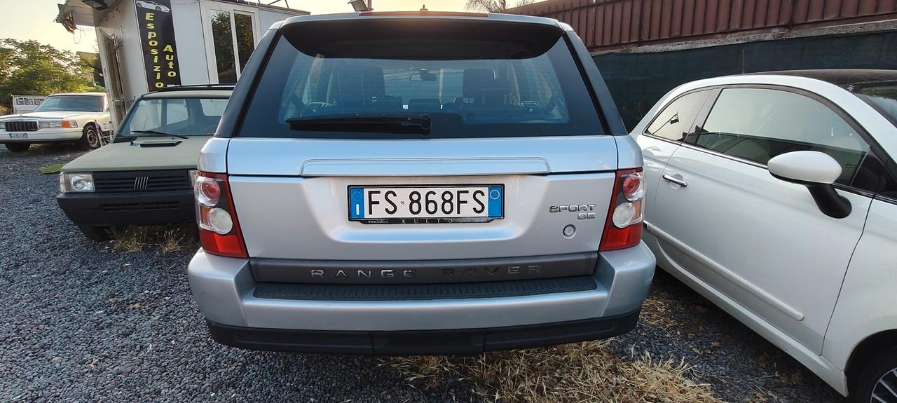 Land Rover Range Rover Sport Range Rover Sport 2.7 TDV6 HSE
