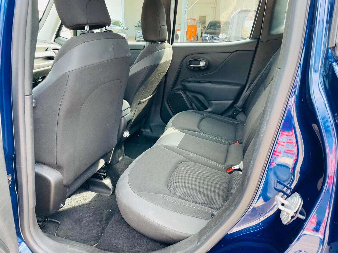 Jeep Renegade 1.3 T4 DDCT S