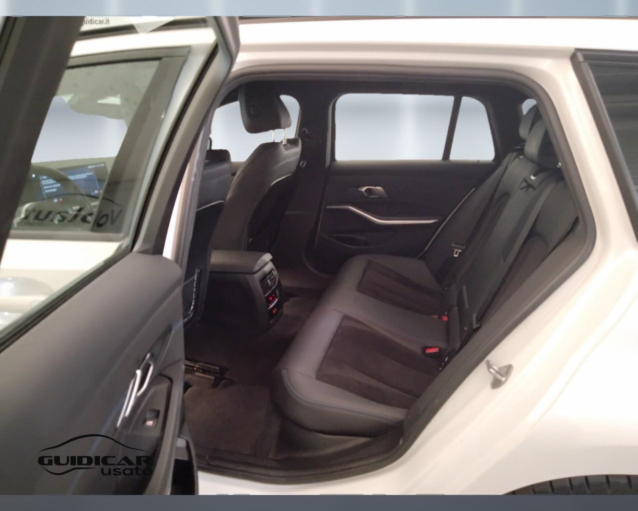 BMW Serie 3 G21 2022 Touring - 320d Touring mhev 48V MSport auto