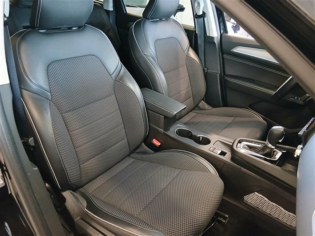 Renault Arkana 1.6 E-TECH Hybrid Techno Auto