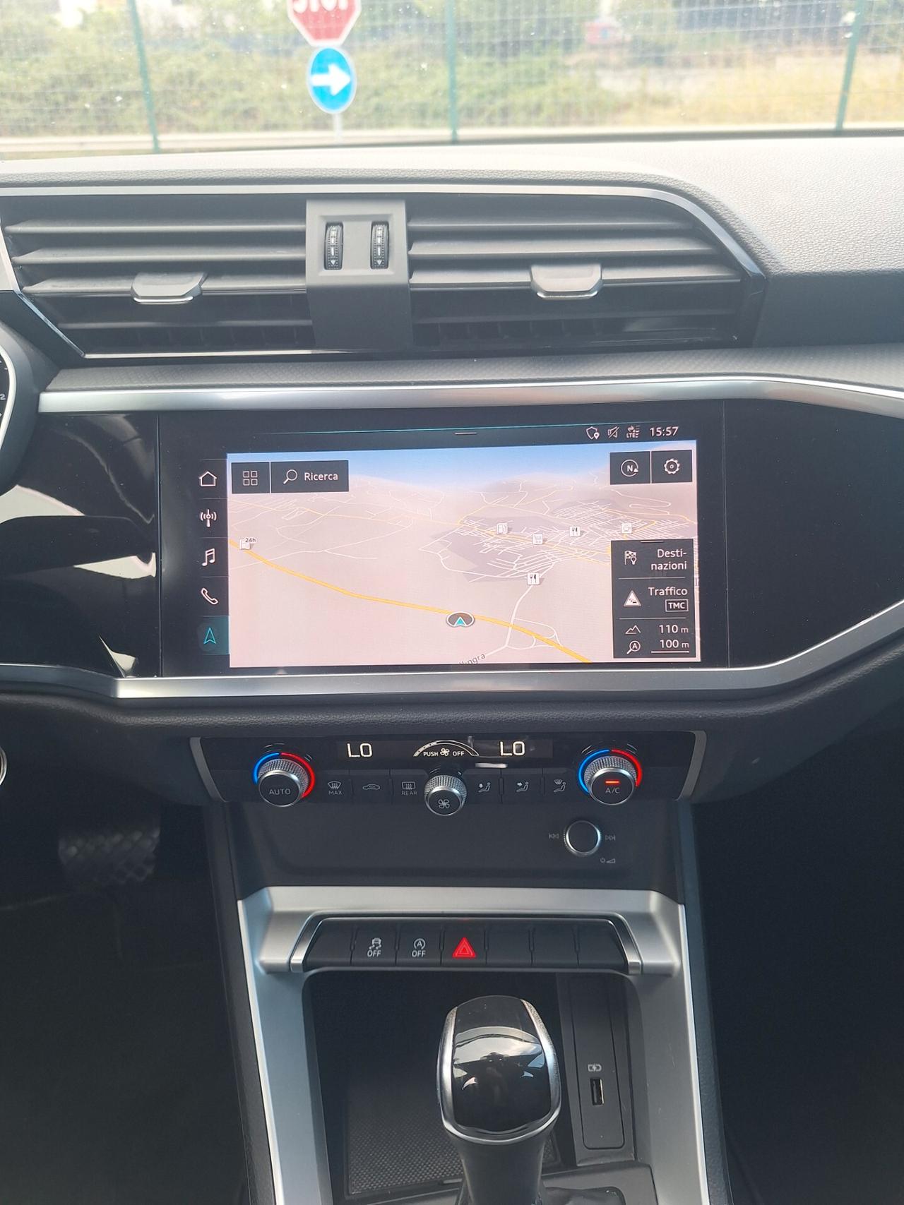 Audi Q3 2.0 TDI 150 CV Business