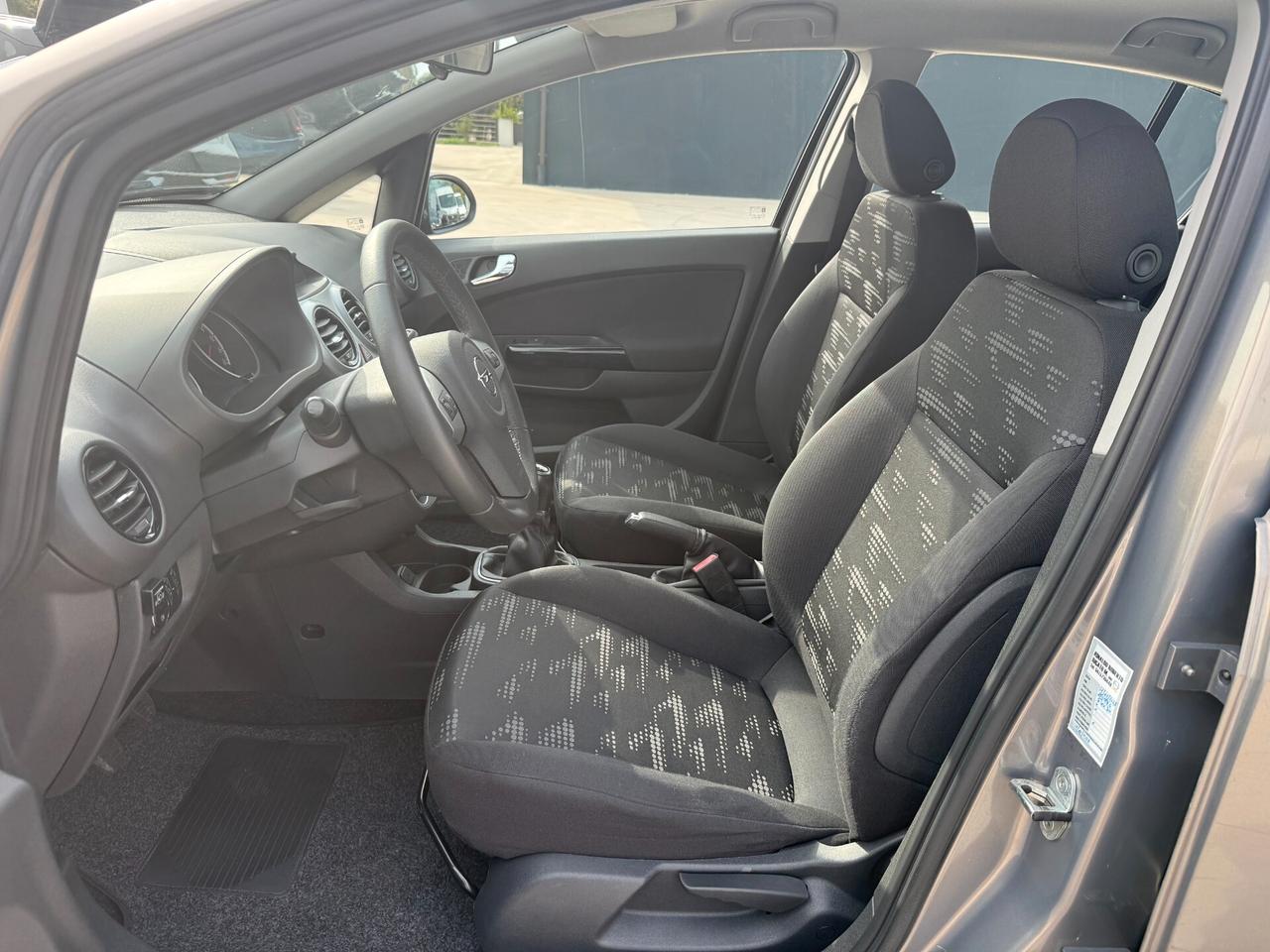 Opel Corsa 1.2 85CV 5 porte GPL-TECH Club