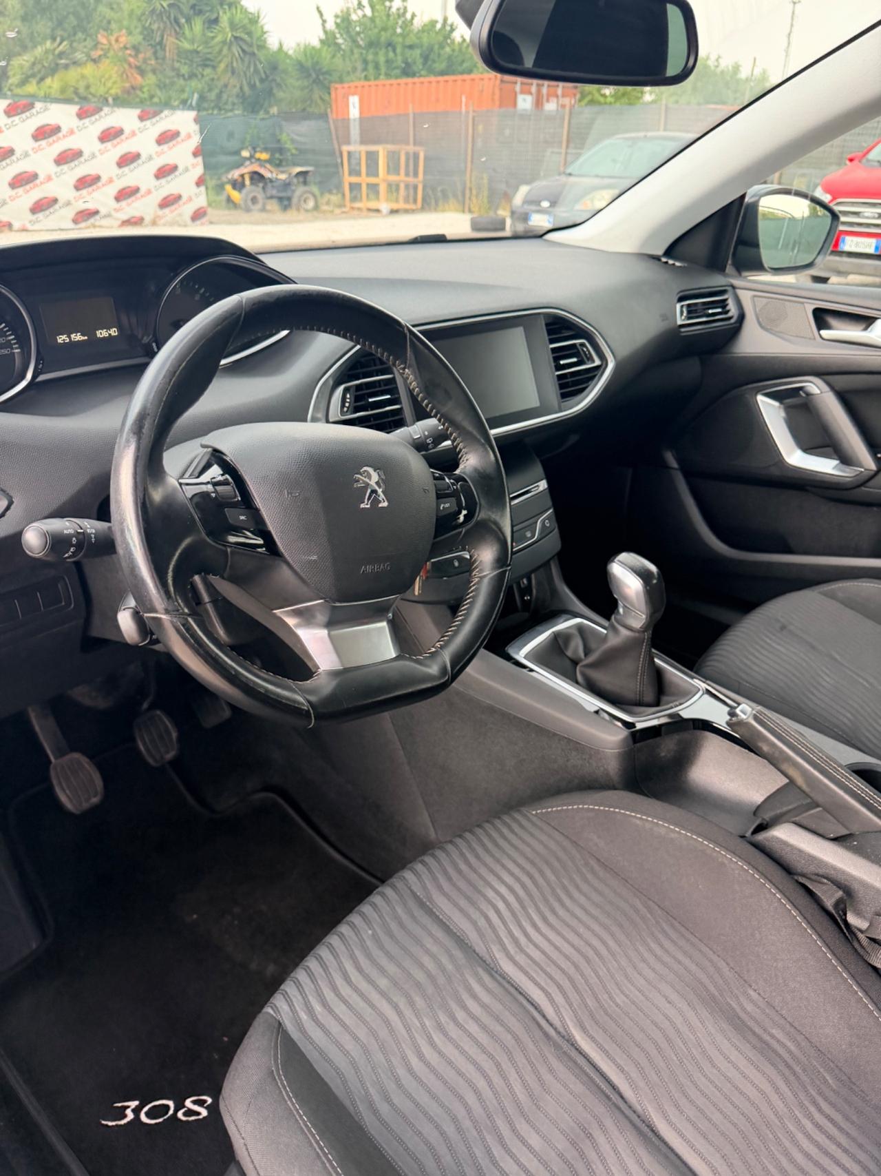 Peugeot 308 BlueHDi 120 S&S Business