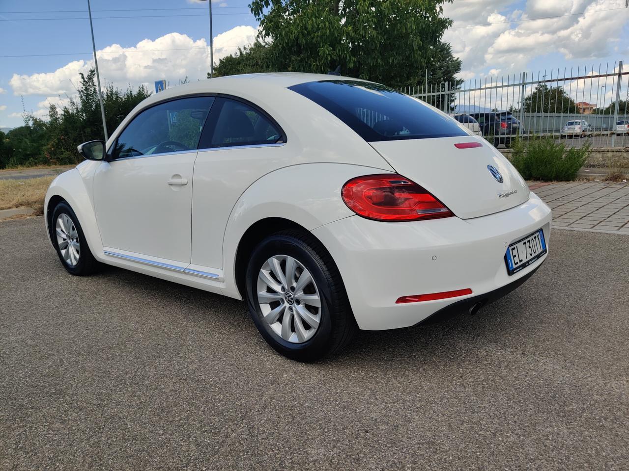 Volkswagen Maggiolino 1.6 TDI Design