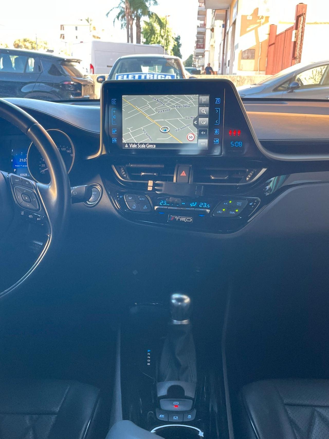 Toyota C-HR 1.8 Hybrid E-CVT Style+