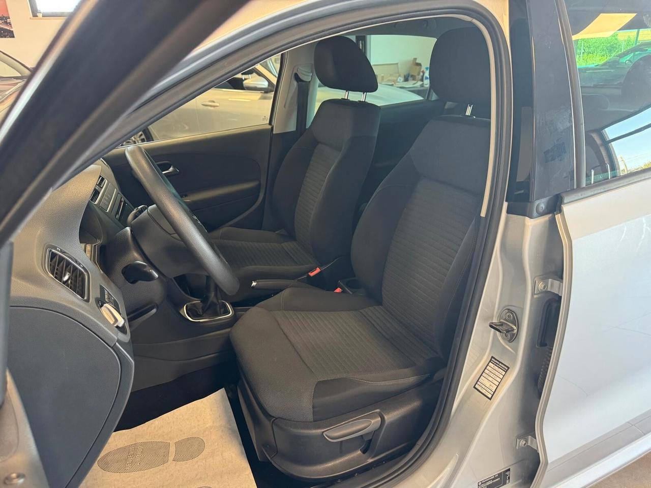 Volkswagen Polo 1.6 TDI 90CV 5P Comfortline 2011