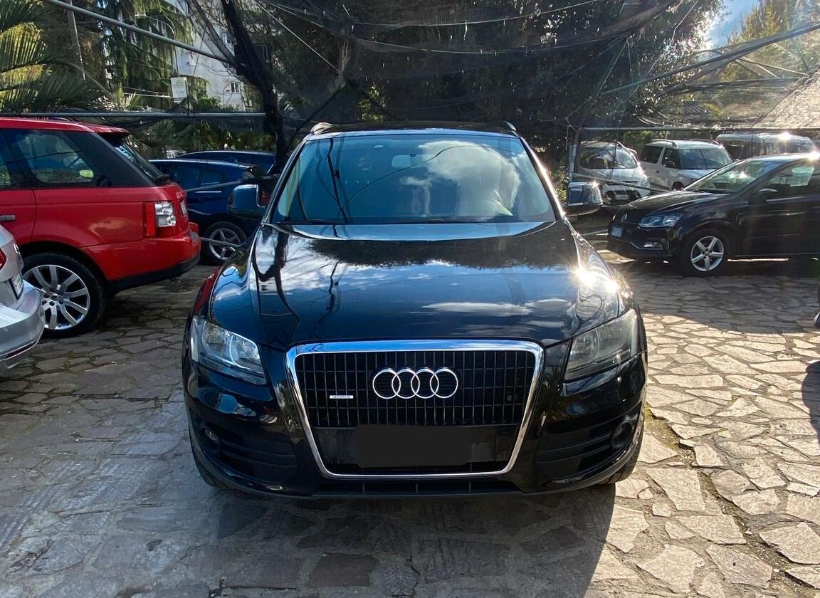 Audi Q5 3.2 V6 FSI quattro S tronic Adv. Plus