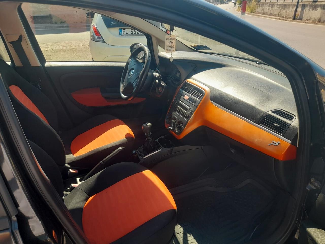 Fiat Grande Punto 1.4cc benzina 12 mesi garanzia-2005