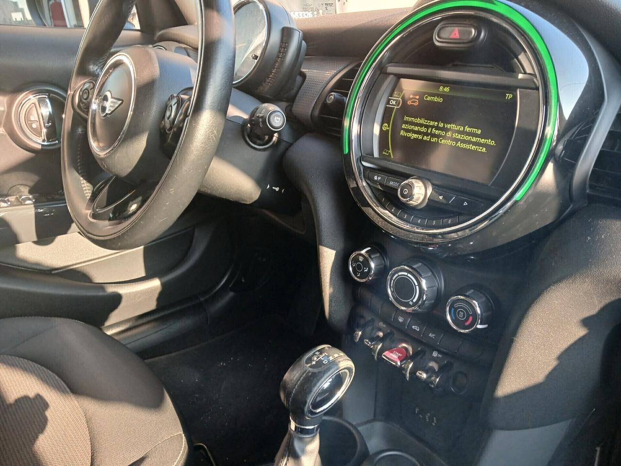 Mini 1.5 Cooper D 5 porte AUTOMATICO