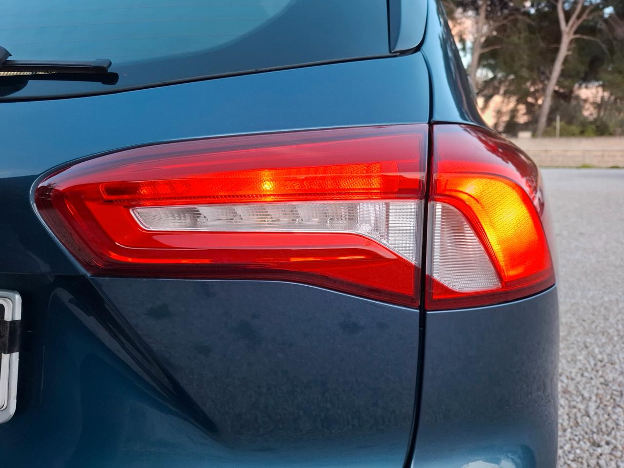 Ford Focus 1.5 TDCI 120cv SW *NAVY-LED-CAM*