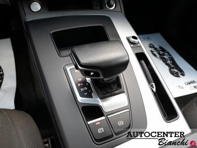 Audi Q5 40 2.0 tdi mhev 12V quattro s-tronic